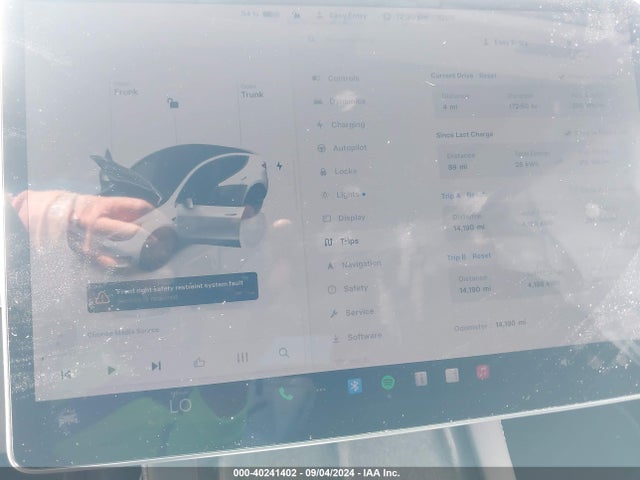 2023 TESLA MODEL Y 7SAYGDEEXPF801284 Photo 6