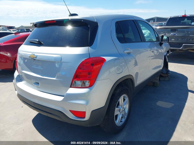 Chevrolet Trax Fwd Ls 2020 3GNCJKSB9LL204346 Image 4