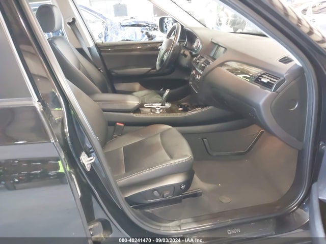 5UXWX9C53E0D30161 BMW X3 Xdrive28i