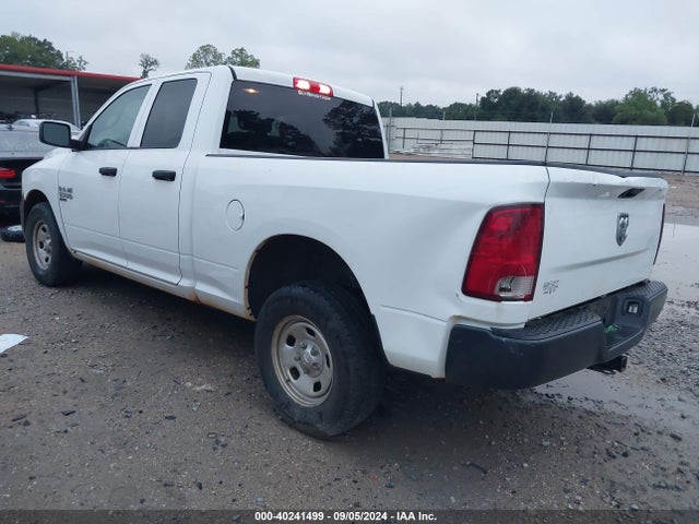 1C6RR6FG2LS103697 RAM 1500 Classic Tradesman Quad Cab 4x2 6'4 Box