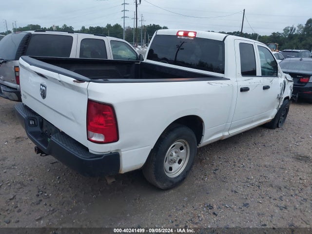 1C6RR6FG2LS103697 RAM 1500 Classic Tradesman Quad Cab 4x2 6'4 Box