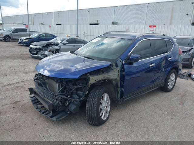 Nissan ROGUE SV 2018 5N1AT2MV6JC807695 Image 2