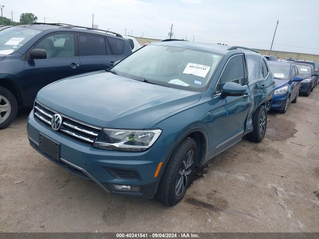 3VV3B7AX7LM025668 Volkswagen Tiguan 2.0t Se/2.0t Se R-line Black/2.0t Sel