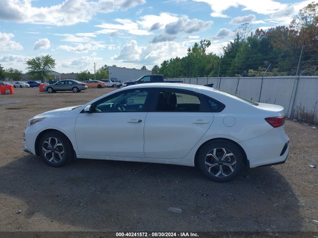 KIA Forte Lxs 2021 3KPF24AD2ME325680 Image 14