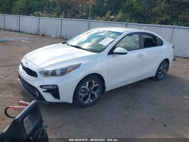 KIA Forte Lxs 2021 3KPF24AD2ME325680 Image 2