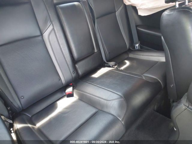 2C3CDZAG1JH333875 Dodge Challenger Sxt Plus