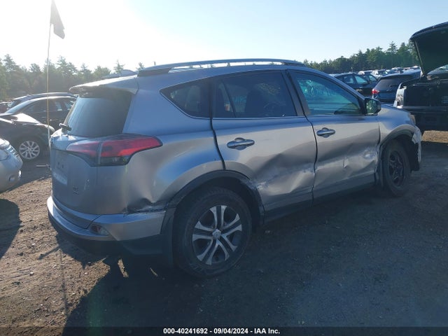 Toyota RAV4 LE 2016 2T3BFREV3GW520764 Image 4
