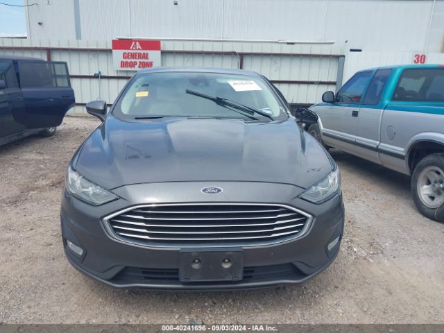 3FA6P0HD4KR198393 Ford FUSION SE