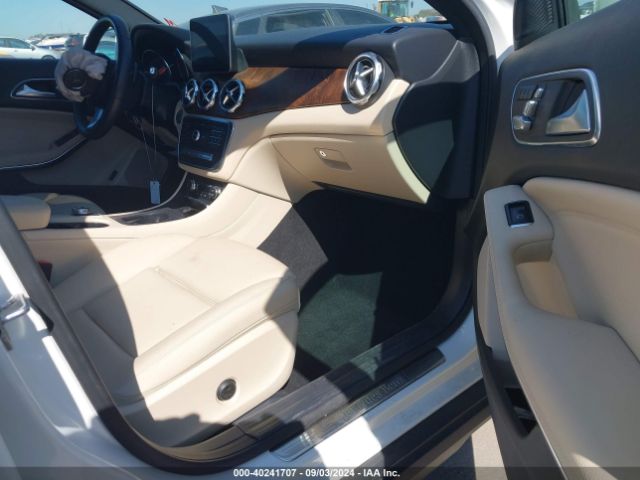 WDCTG4EB0JJ501180 Mercedes-Benz GLA 250