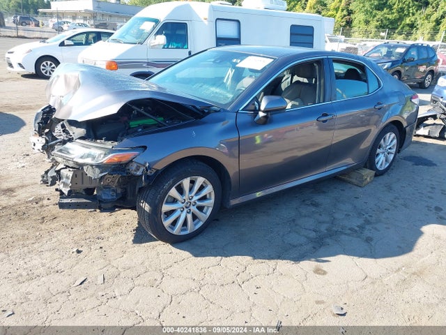 Toyota CAMRY LE 2019 4T1B11HK2KU796436 Image 2