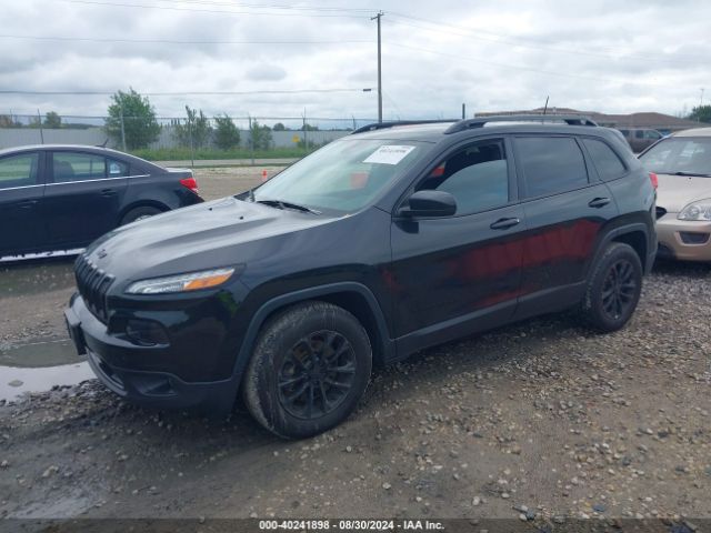 1C4PJMCS7GW105268 Jeep Cherokee Altitude