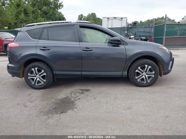 Toyota RAV4 LE 2016 JTMBFREV1GD178776 Image 13