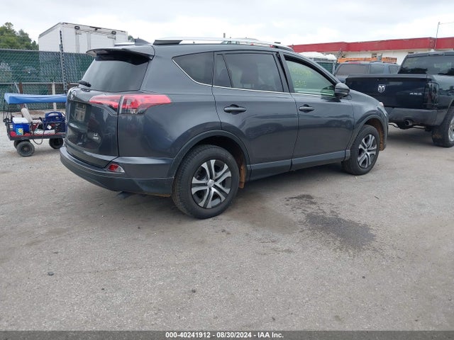 Toyota RAV4 LE 2016 JTMBFREV1GD178776 Image 4