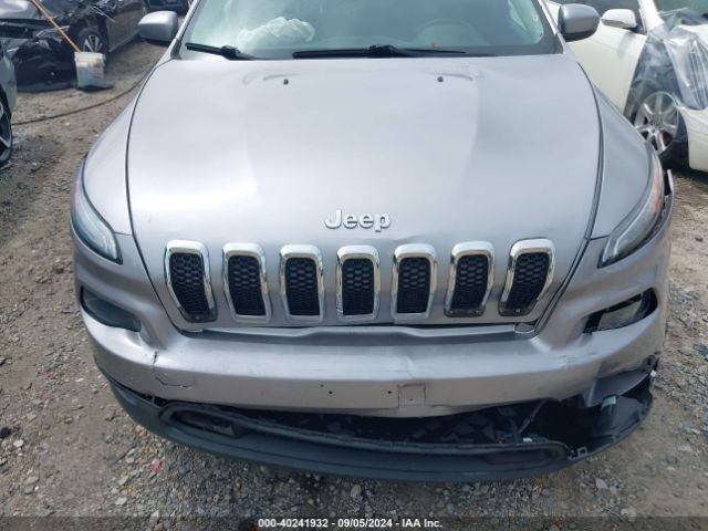 1C4PJMLB3JD520929 Jeep Cherokee Latitude Plus 4x4