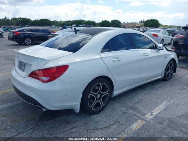 WDDSJ4EBXEN054588 Mercedes-Benz CLA 250