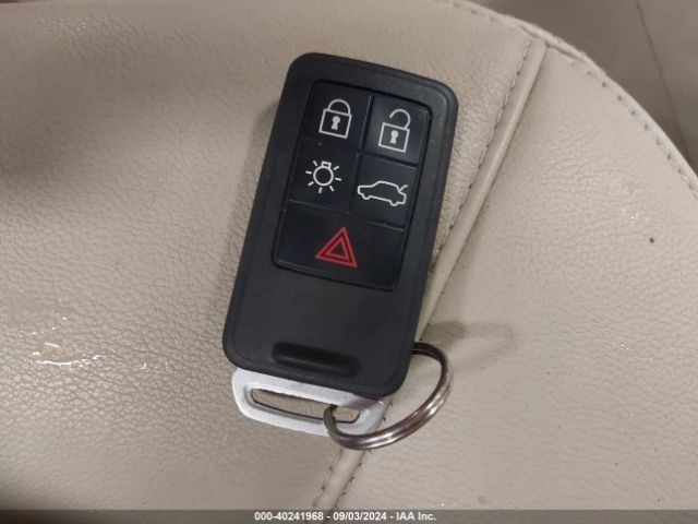 YV4612NM4G1251166 Volvo Xc70 T5 Platinum