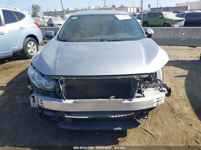 Honda CIVIC EX 2018 SHHFK7H59JU406177 Image 12