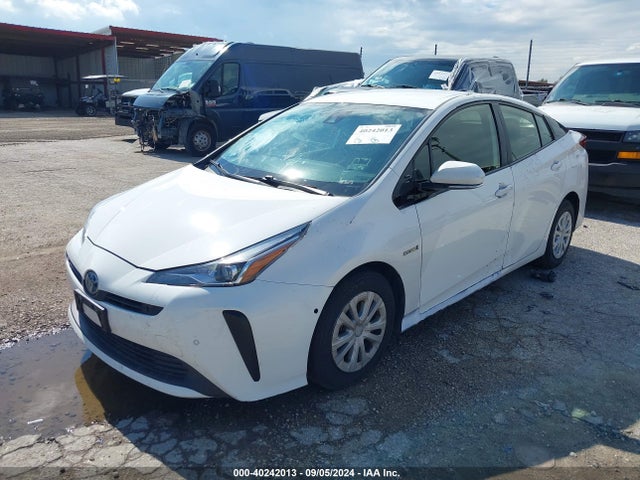 Toyota Prius Le 2020 JTDKARFU6L3114219 Image 2