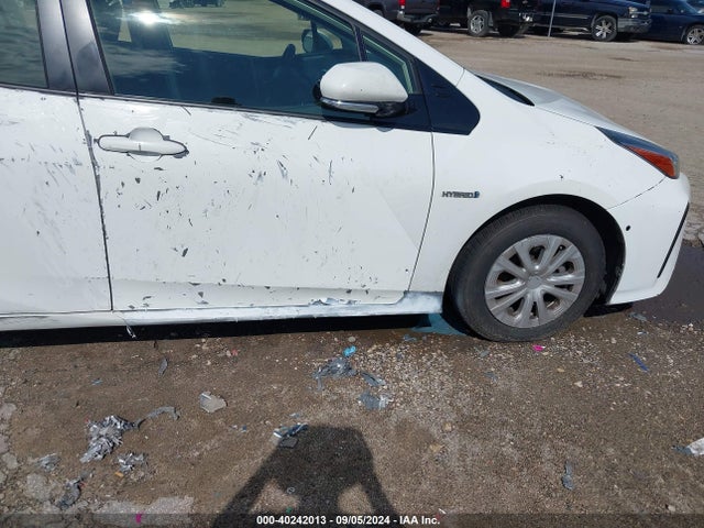 Toyota Prius Le 2020 JTDKARFU6L3114219 Image 6