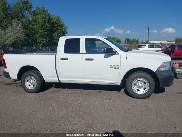 1C6RR7FG8KS627487 RAM 1500 Classic Tradesman Quad Cab 4x4 6'4 Box