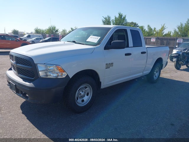 1C6RR7FG8KS627487 RAM 1500 Classic Tradesman Quad Cab 4x4 6'4 Box