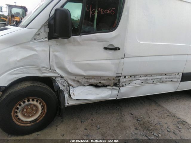 WD3PE8DE6E5825534 Mercedes-Benz Sprinter 2500 High Roof