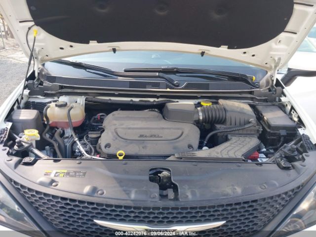 2C4RC1CGXNR103355 Chrysler Voyager Lx