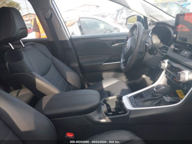 2T3A1RFV0PW396218 Toyota Rav4 Xle Premium