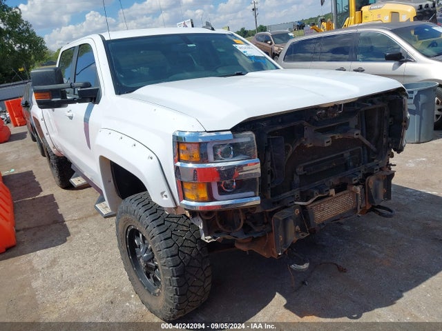 2016 1GC1KVE81GF197648 main image