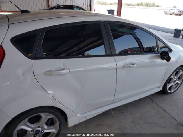 3FADP4GX2FM142059 Ford FIESTA ST
