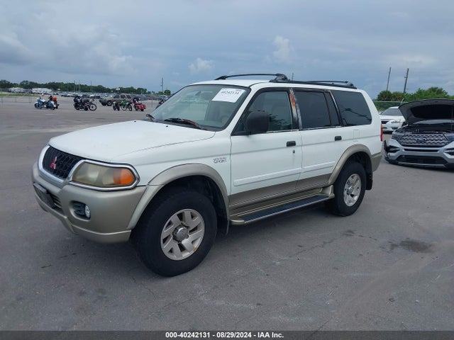 2000 MITSUBISHI MONTERO SPORT JA4LS31H3YP034914 Photo 1