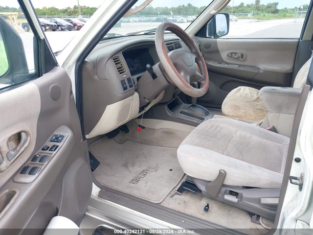 2000 MITSUBISHI MONTERO SPORT JA4LS31H3YP034914 Photo 4