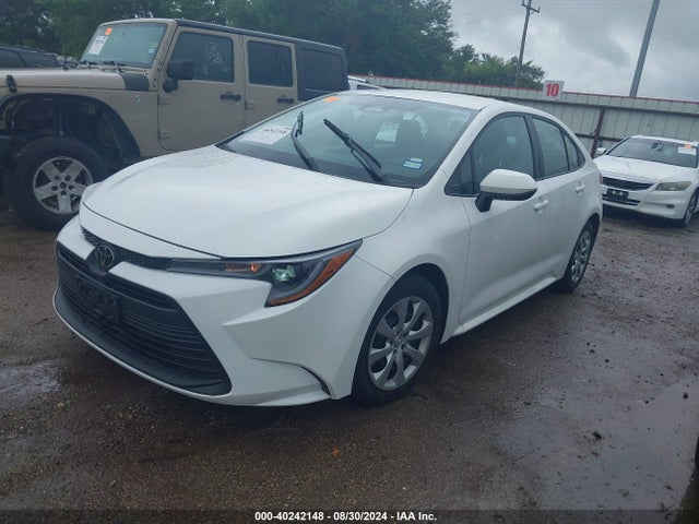 Toyota COROLLA LE 2024 5YFB4MDE4RP090220 Image 2