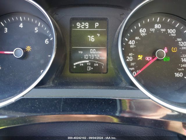 3VWD17AJ1GM228429 Volkswagen Jetta 1.8t Sport