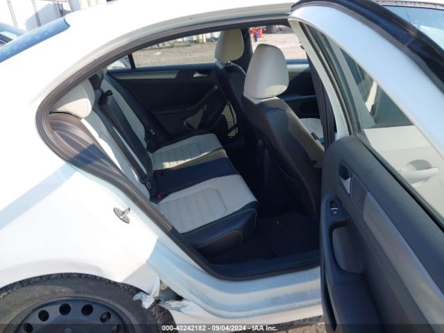 3VWD17AJ1GM228429 Volkswagen Jetta 1.8t Sport