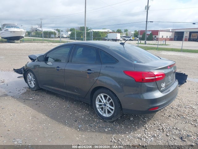 Ford FOCUS SE 2015 1FADP3F22FL355353 Image 3