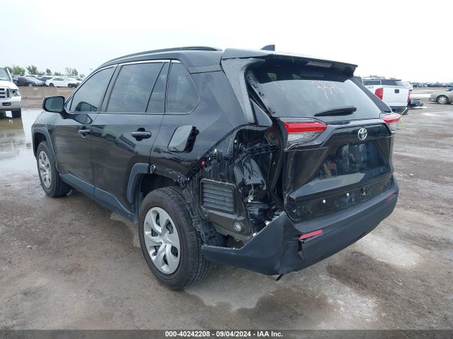 Toyota RAV4 LE 2020 2T3H1RFV3LW077355 Image 3