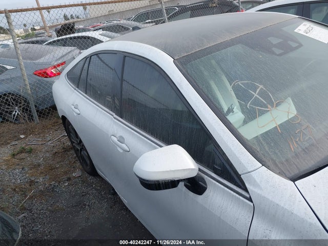 Toyota Mirai Limited 2022 JTDAAAAA9NA006010 Image 14