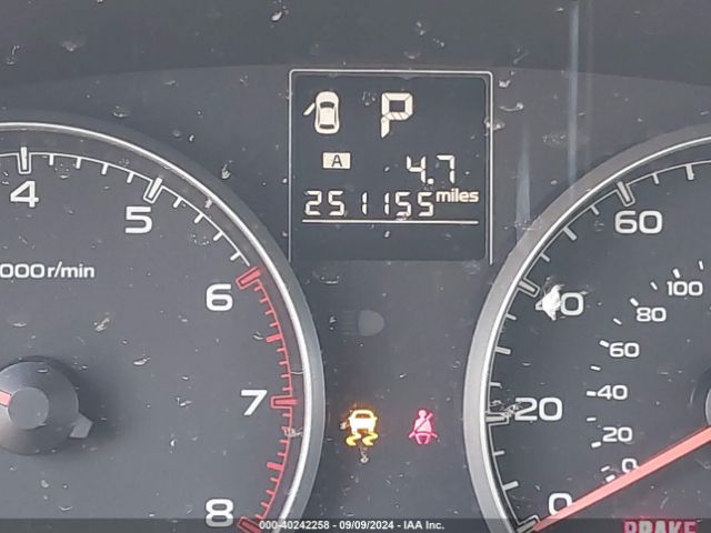 4S4BRCCC2E3219288 Subaru Outback 2.5i Premium