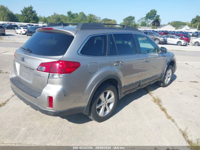 4S4BRCCC2E3219288 Subaru Outback 2.5i Premium