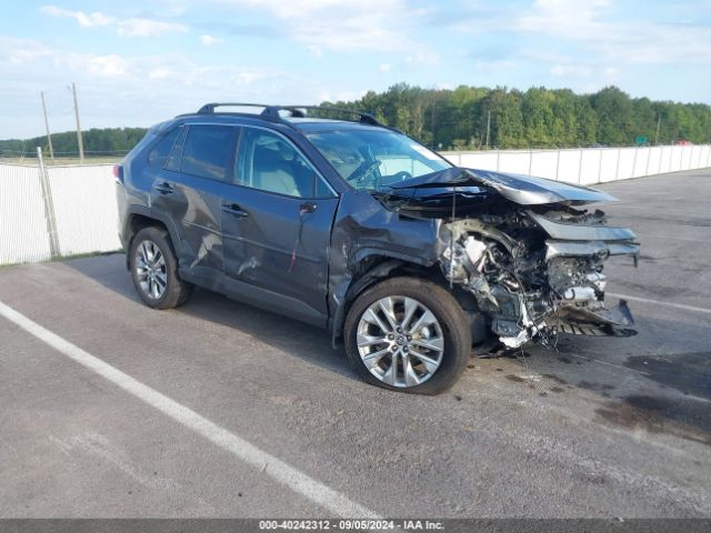 2T3A1RFV4NC259121 auction archive image