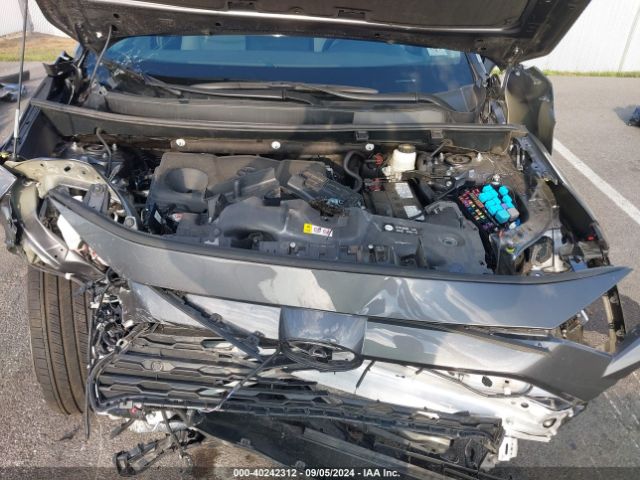 2T3A1RFV4NC259121 Toyota Rav4 Xle Premium