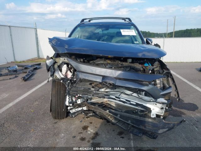 2T3A1RFV4NC259121 Toyota Rav4 Xle Premium