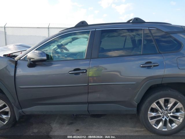 2T3A1RFV4NC259121 Toyota Rav4 Xle Premium