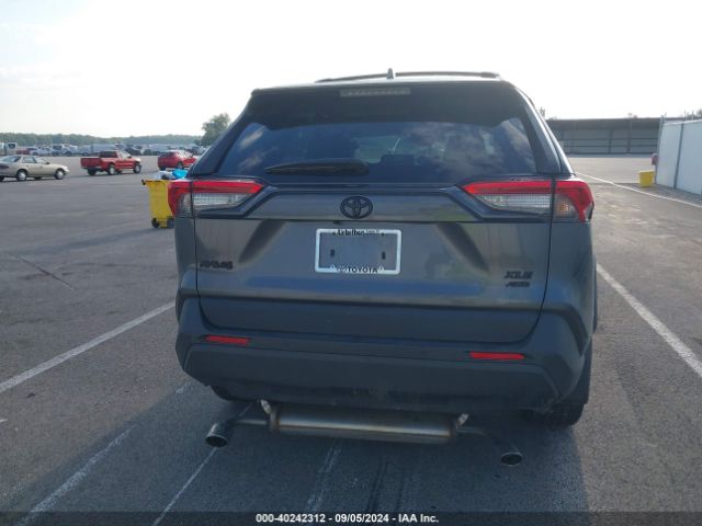 2T3A1RFV4NC259121 Toyota Rav4 Xle Premium
