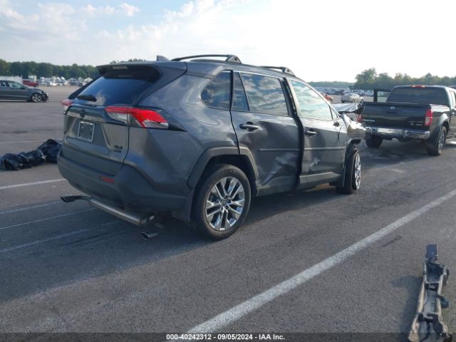 2T3A1RFV4NC259121 Toyota Rav4 Xle Premium