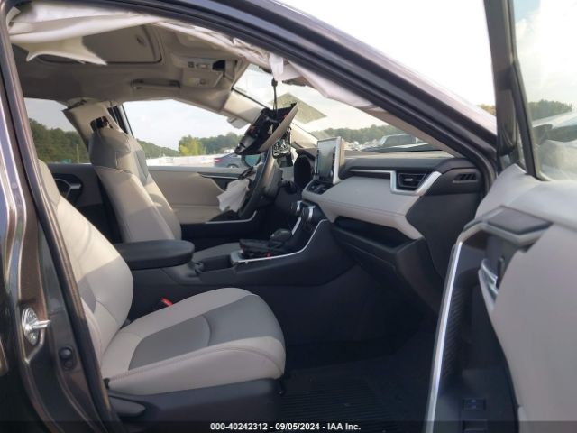 2T3A1RFV4NC259121 Toyota Rav4 Xle Premium