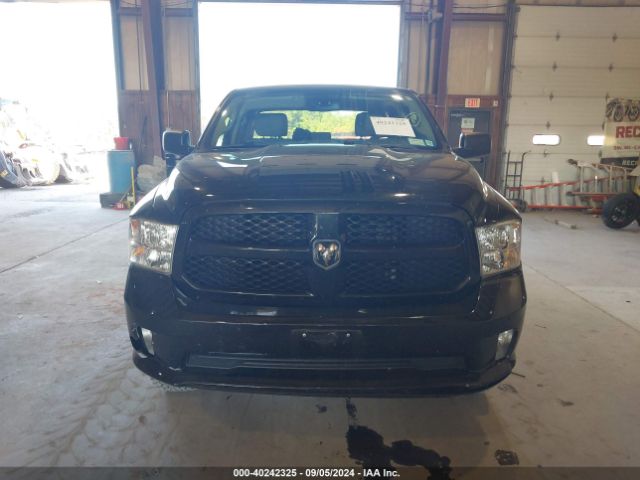 1C6RR7FG9KS534980 RAM 1500 Classic Express Quad Cab 4x4 6'4 Box