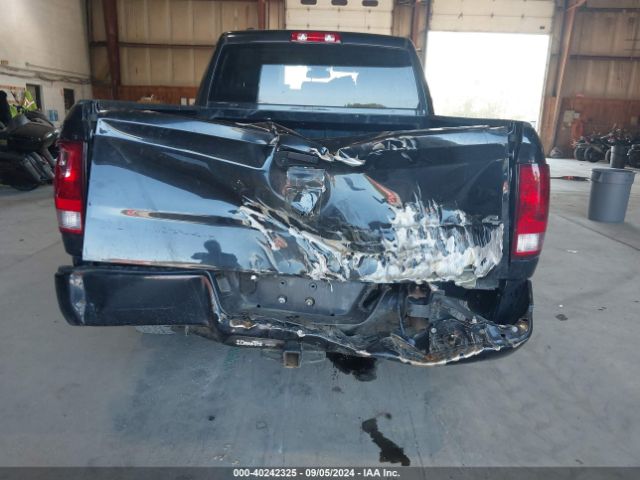1C6RR7FG9KS534980 RAM 1500 Classic Express Quad Cab 4x4 6'4 Box