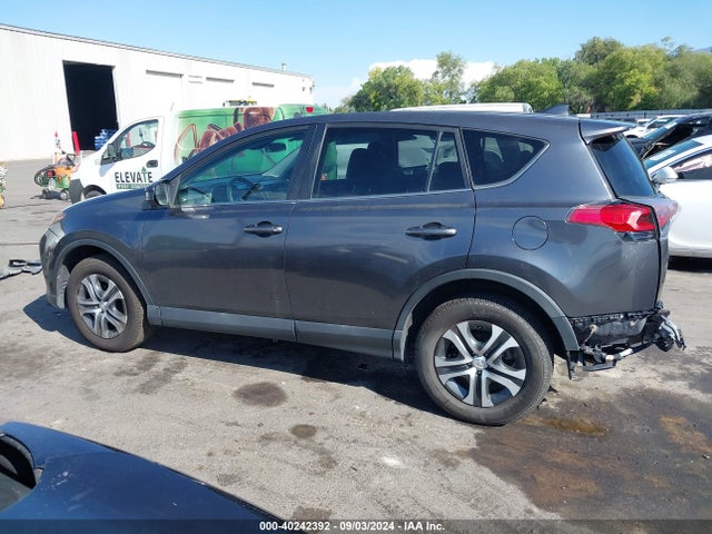 Toyota RAV4 LE 2018 2T3BFREV9JW739817 Image 14
